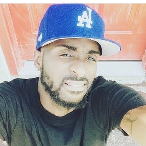 Meet your Posher, Lawrence